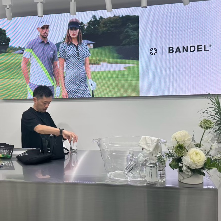 BANDEL様