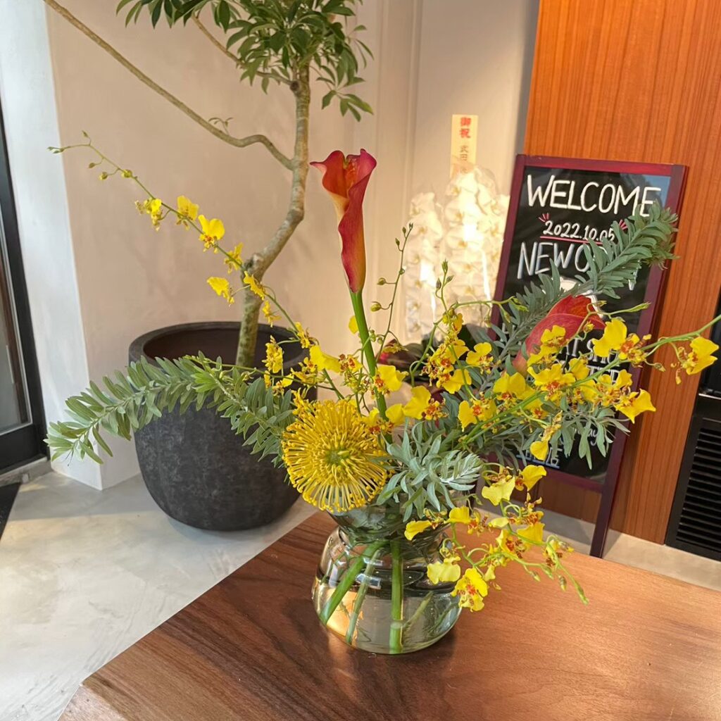 FLOWER COLLECT_11028