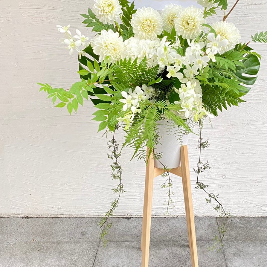 ​ヒノキスタンド花_418
